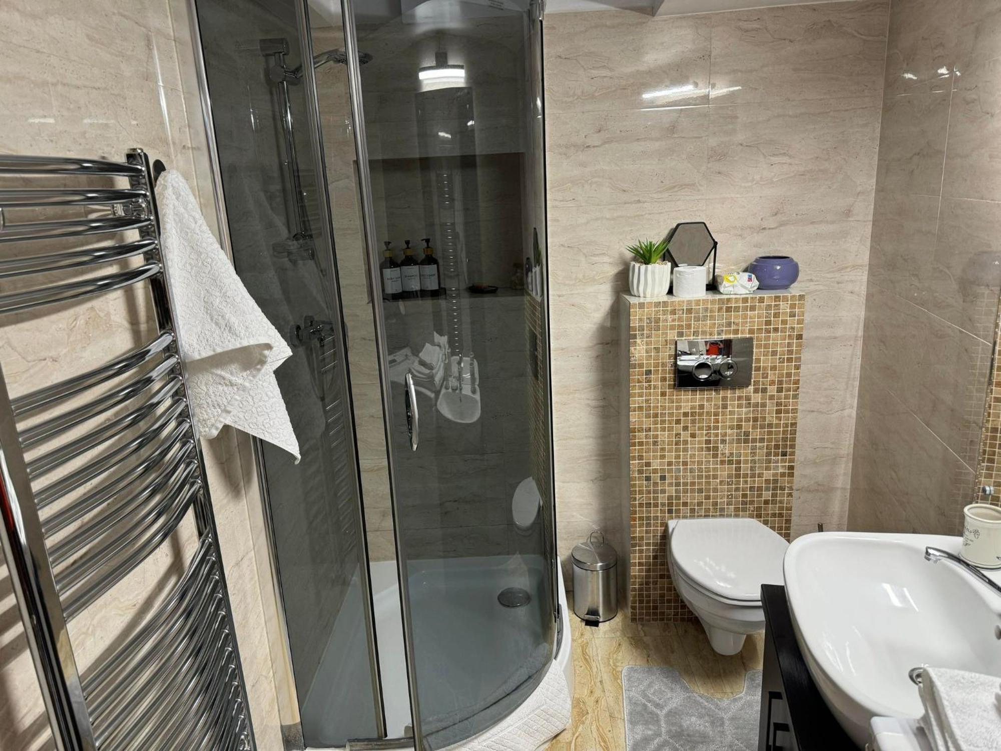 Pretty Luxury Apartament'S Клуж-Напока Экстерьер фото